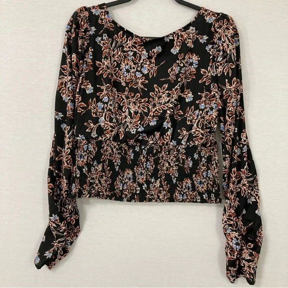 Free People Ruched Smock Santiago Blouse in Black Floral Size Large - Picture 11 of 12
